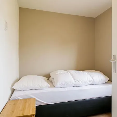 Yuki - Aan Zee Callantsoog